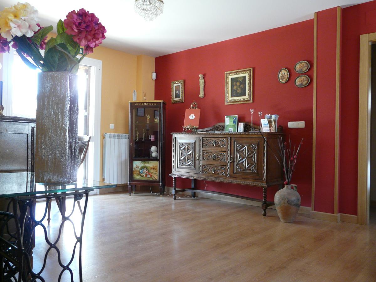 Albergue San Nicolas Larrasoana Екстериор снимка